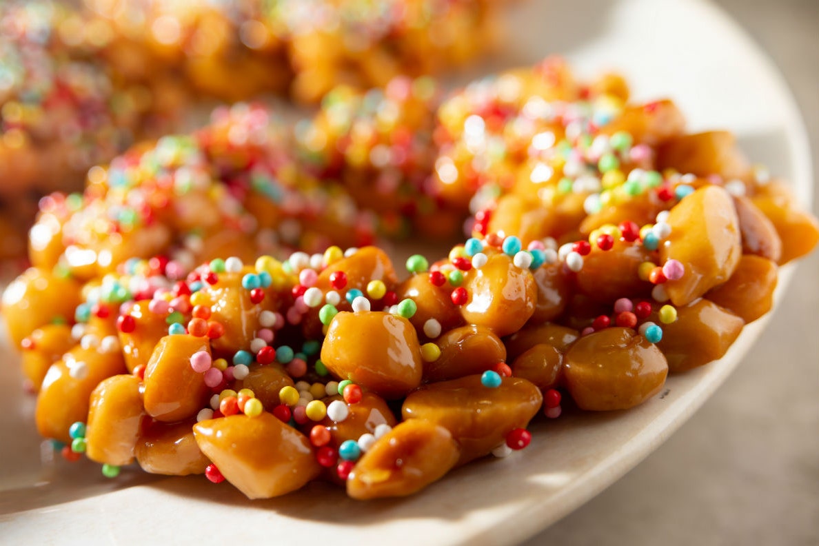 9 61aa5651709b0struffoli portrait